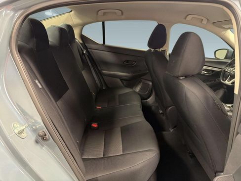 Used 2024 Nissan Sentra SV FWD image 31