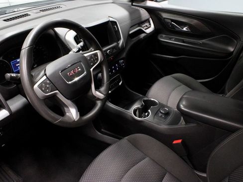 Used 2024 GMC Terrain SLE AWD/4WD image 22
