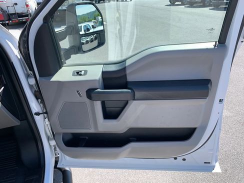 Used 2018 Ford F350 XL w/ Power Equipment Group AWD/4WD image 26