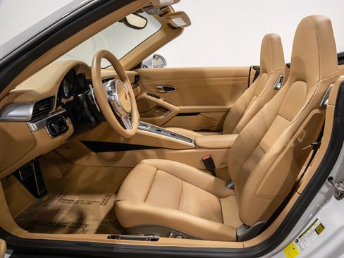 Used 2016 Porsche 911 Carrera 4S image 39