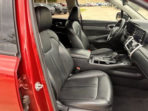 Used 2021 Kia Sorento S FWD image 25