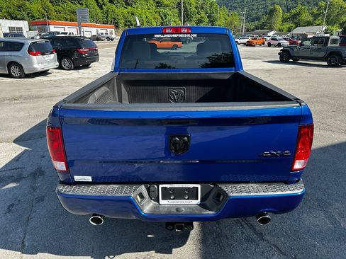 Used 2019 RAM 1500 Express w/ Express Value Package AWD/4WD image 4