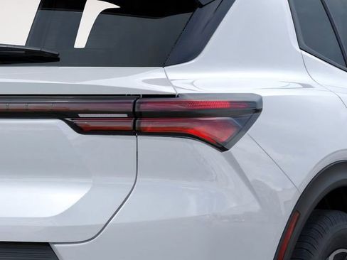 New 2026 Chevrolet Equinox EV LT FWD image 12