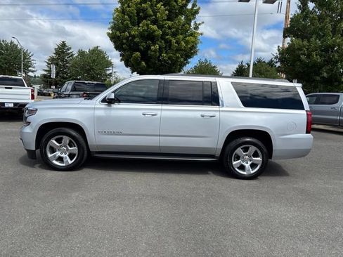 Used 2015 Chevrolet Suburban LT w/ Max Trailering Package AWD/4WD image 2