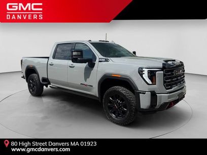 Used 2025 GMC Sierra 2500 AT4 w/ AT4 Premium Plus Package