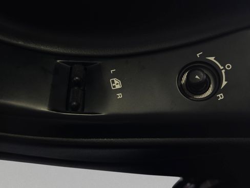 Used 1996 Chevrolet Corvette Coupe image 31