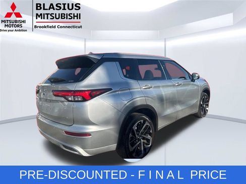 Used 2022 Mitsubishi Outlander SEL AWD/4WD image 14