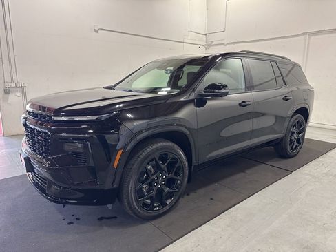 New 2026 Chevrolet Traverse RS w/ LPO, Floor Liner Package AWD/4WD image 3