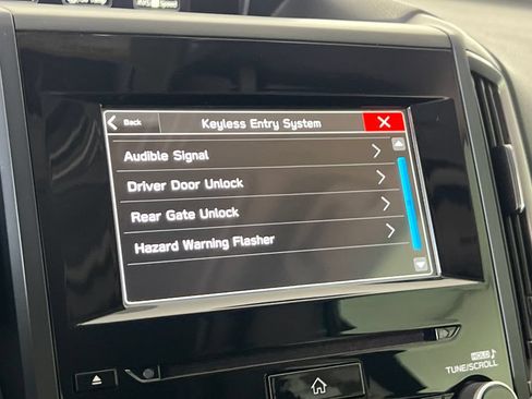 Used 2019 Subaru Forester Premium AWD/4WD image 36