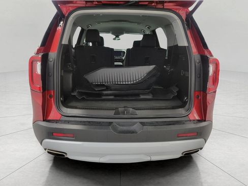 Used 2023 GMC Acadia SLE w/ Driver Convenience Package image 16