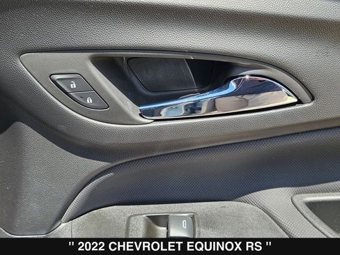 Used 2022 Chevrolet Equinox RS w/ Infotainment Package FWD image 33