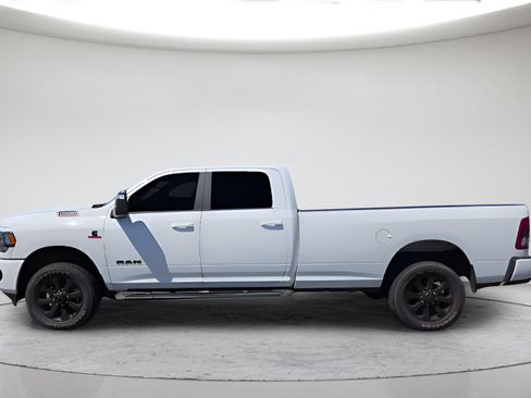 Used 2023 RAM 3500 Big Horn w/ Night Edition AWD/4WD image 13