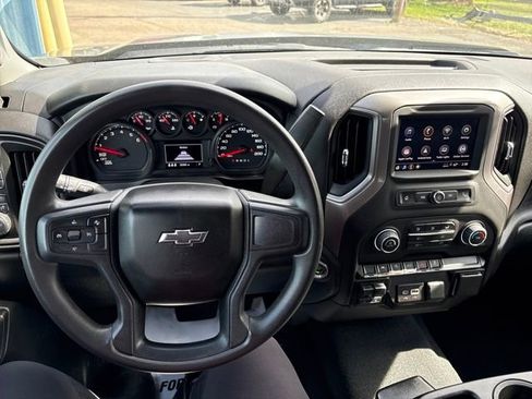 Used 2024 Chevrolet Silverado 1500 Custom w/ Rally Edition image 11