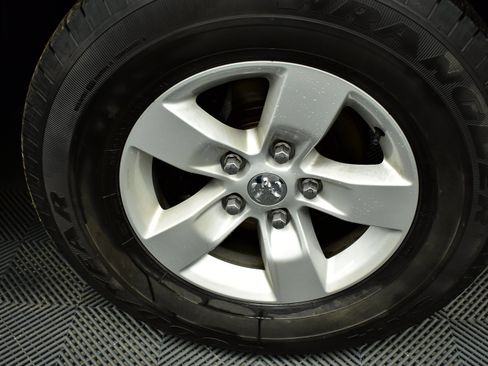 Used 2016 RAM 1500 Express AWD/4WD image 20