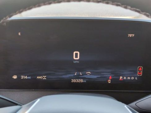 Certified 2025 Chevrolet Traverse Z71 AWD/4WD image 12