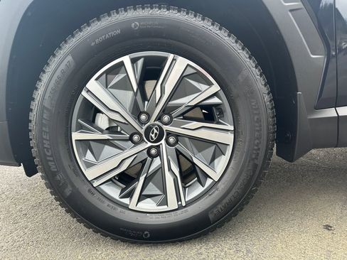 Used 2022 Hyundai Tucson Blue image 12