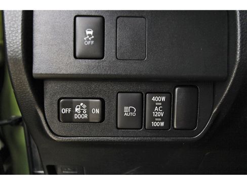Used 2023 Toyota Tacoma TRD Off-Road AWD/4WD image 23