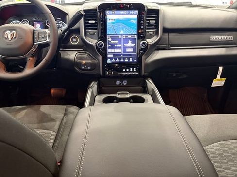 New 2026 RAM 2500 Big Horn AWD/4WD image 20