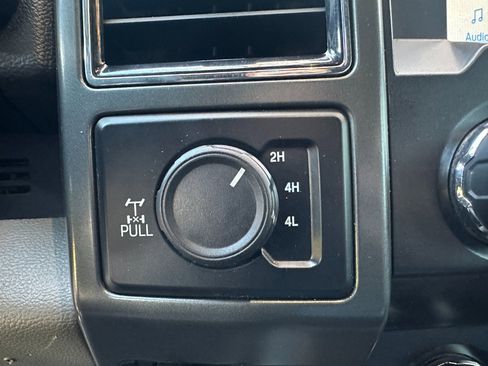 Used 2022 Ford F250 XLT w/ XLT Premium Package image 33