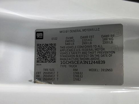 Used 2022 Chevrolet Colorado LT w/ Fleet Safety Package image 35