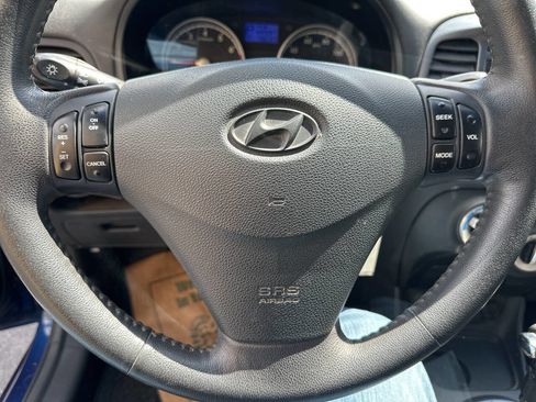 Used 2011 Hyundai Accent SE FWD image 10
