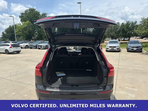 Certified 2024 Volvo XC60 T8 Ultimate w/ Protection Package Premier AWD/4WD image 6