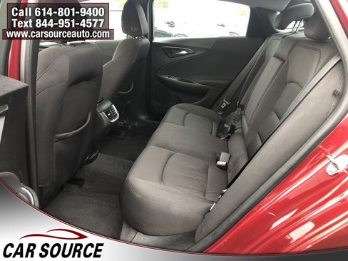Used 2019 Chevrolet Malibu LT image 21