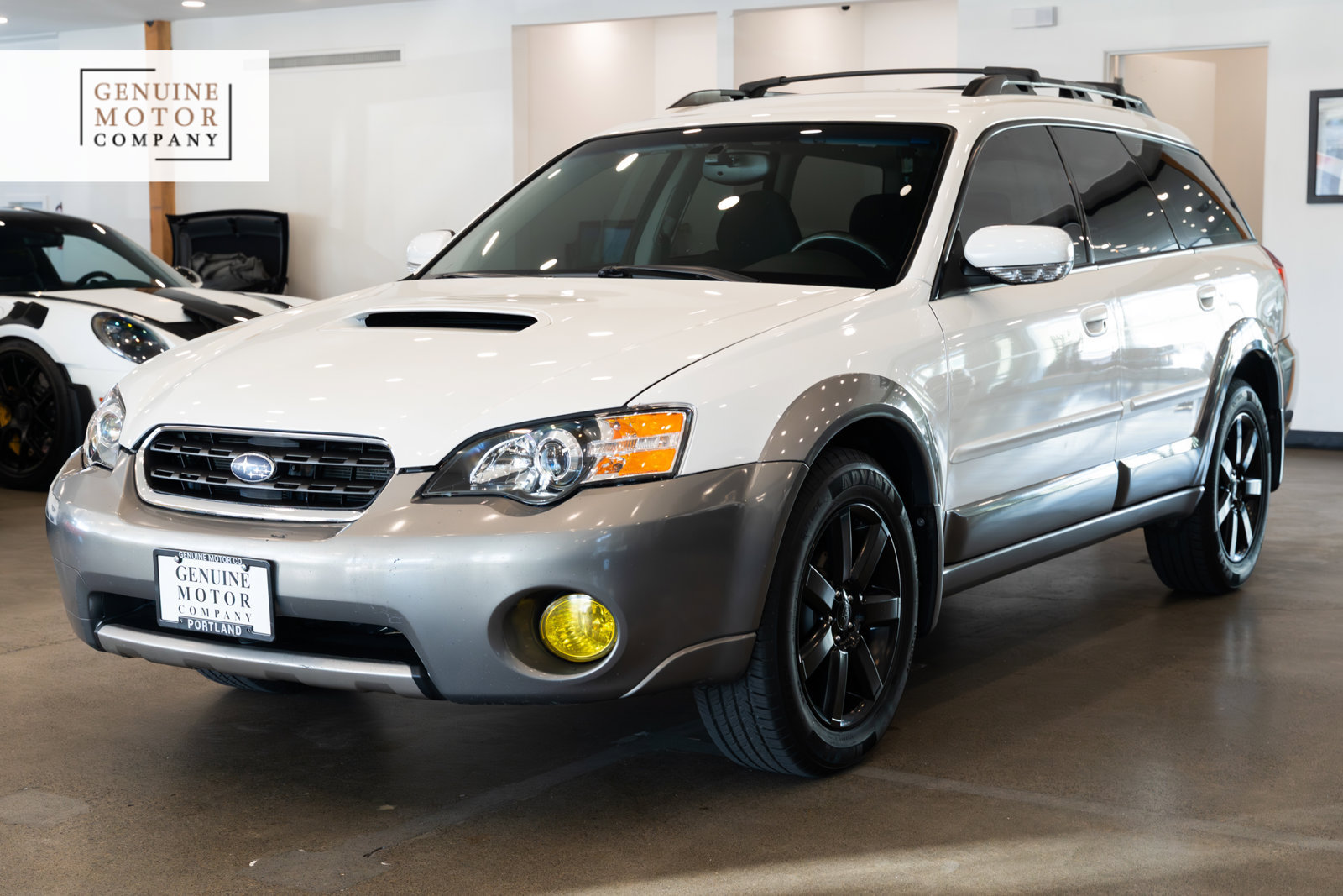 Used 2005 Subaru Outback 2.5XT AWD/4WD image 1