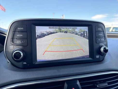 Used 2020 Hyundai Santa Fe SEL w/ Convenience + Premium Package FWD image 15