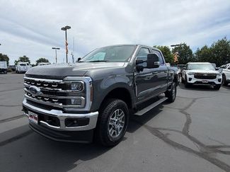 New 2026 Ford F250 Lariat w/ FX4 Off-Road Package AWD/4WD video 1