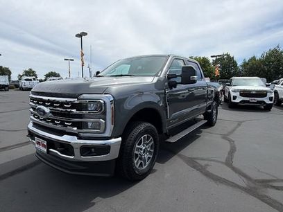 New 2026 Ford F250 Lariat w/ FX4 Off-Road Package