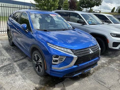 Used 2023 Mitsubishi Eclipse Cross SE AWD/4WD image 3