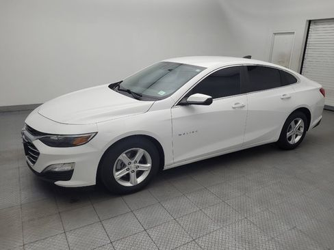 Used 2020 Chevrolet Malibu LS w/ Driver Confidence Package II FWD image 2