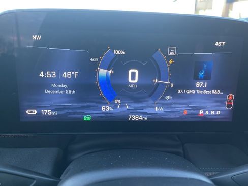 Used 2024 Chevrolet Blazer EV RS image 20