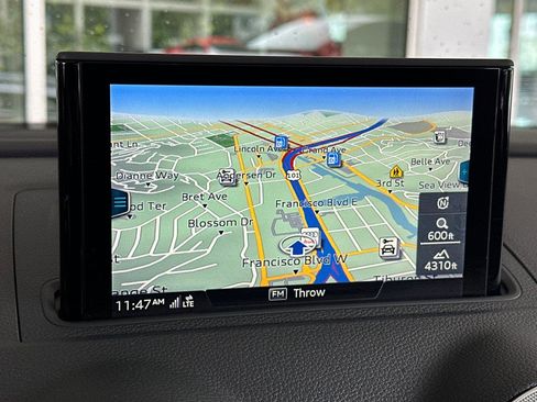 Used 2017 Audi A3 e-tron Prestige w/ Prestige Package image 18