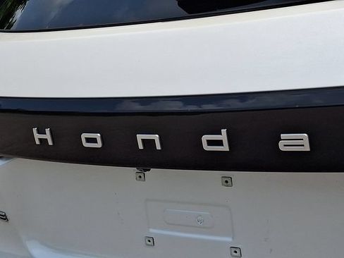 Used 2024 Honda Prologue EX image 32