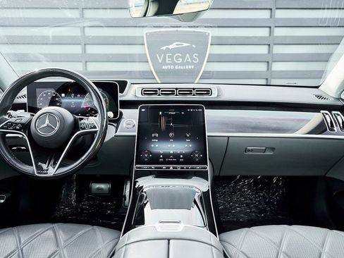 Used 2021 Mercedes-Benz Maybach S 580 4MATIC image 52