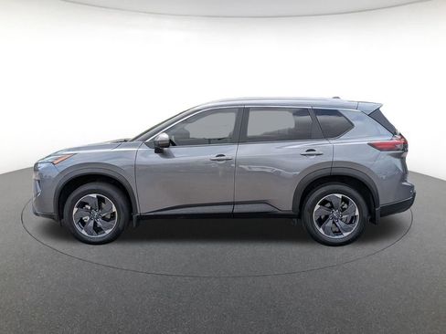 Used 2025 Nissan Rogue SV w/ SV Premium Package FWD image 8