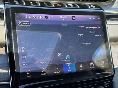 Used 2024 Jeep Grand Cherokee Limited 4xe image 25