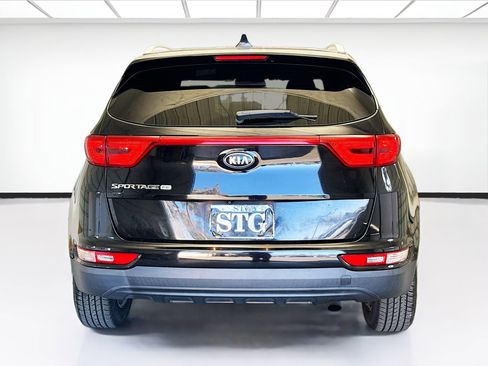 Used 2017 Kia Sportage LX w/ LX Popular Package image 5