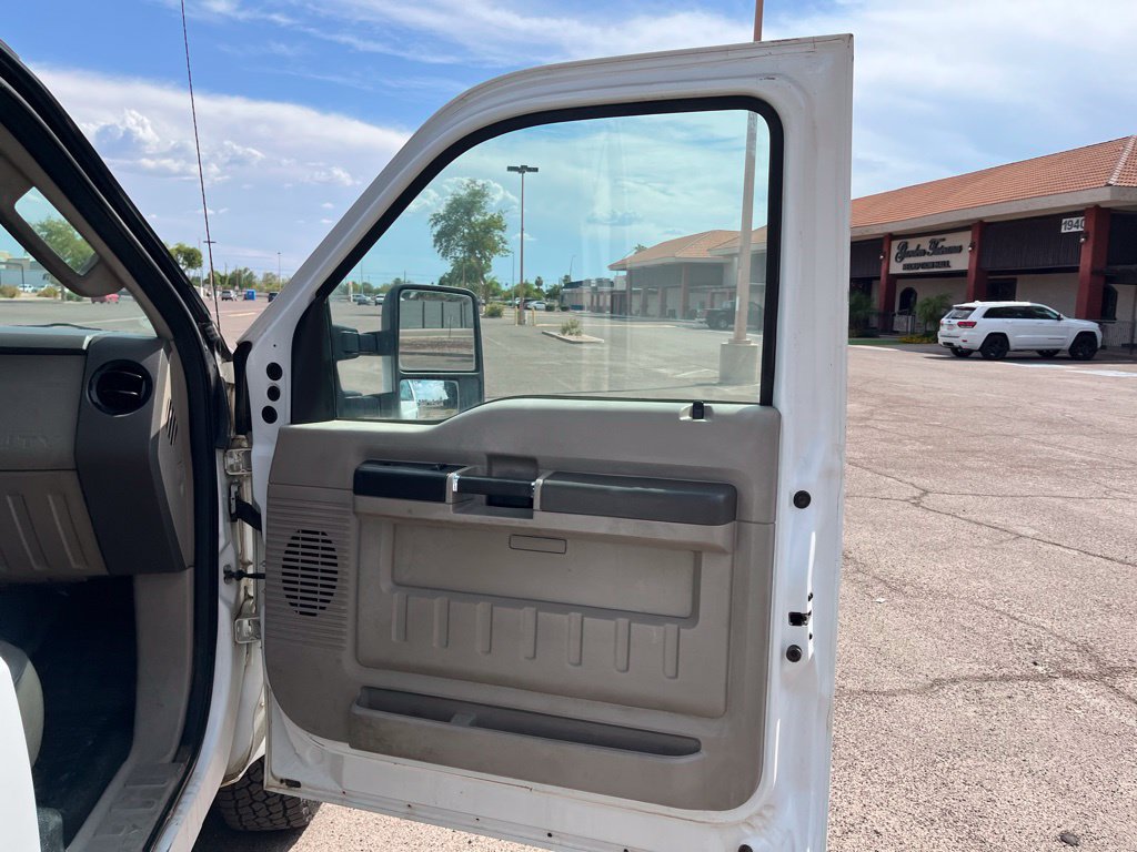 Used 2010 Ford F250 XL AWD/4WD image 19