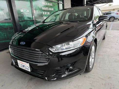 Used 2015 Ford Fusion Energi Titanium image 3