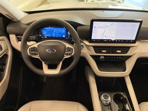 New 2026 Ford Explorer Active w/ Active Comfort Package AWD/4WD image 20