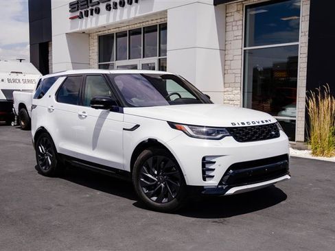 Used 2022 Land Rover Discovery S R-Dynamic AWD/4WD image 2