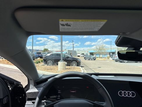 Used 2025 Audi A6 e-tron Premium Plus w/ Premium Plus image 13