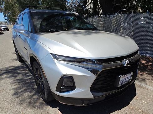 Used 2020 Chevrolet Blazer RS FWD image 2