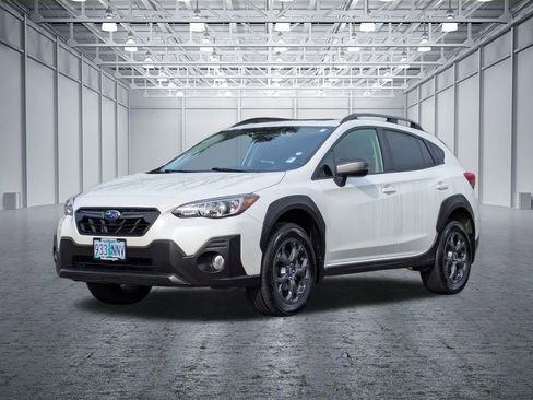 Used 2022 Subaru Crosstrek 2.5i Sport w/ Moonroof Package image 9