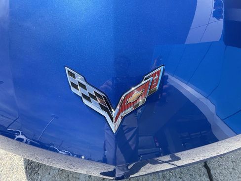Used 2019 Chevrolet Corvette Stingray Coupe RWD image 27