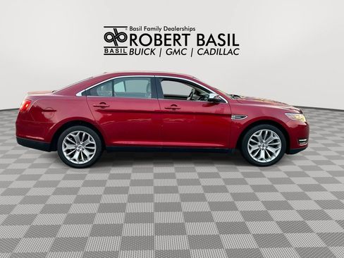 Used 2019 Ford Taurus Limited FWD image 9