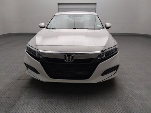 Used 2018 Honda Accord LX image 15